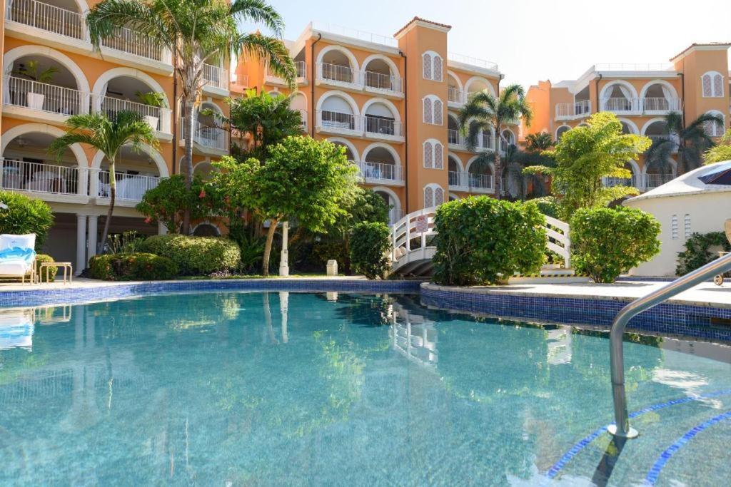 Spb 309 Luxury Beach Front Property Saint Peter Exterior foto